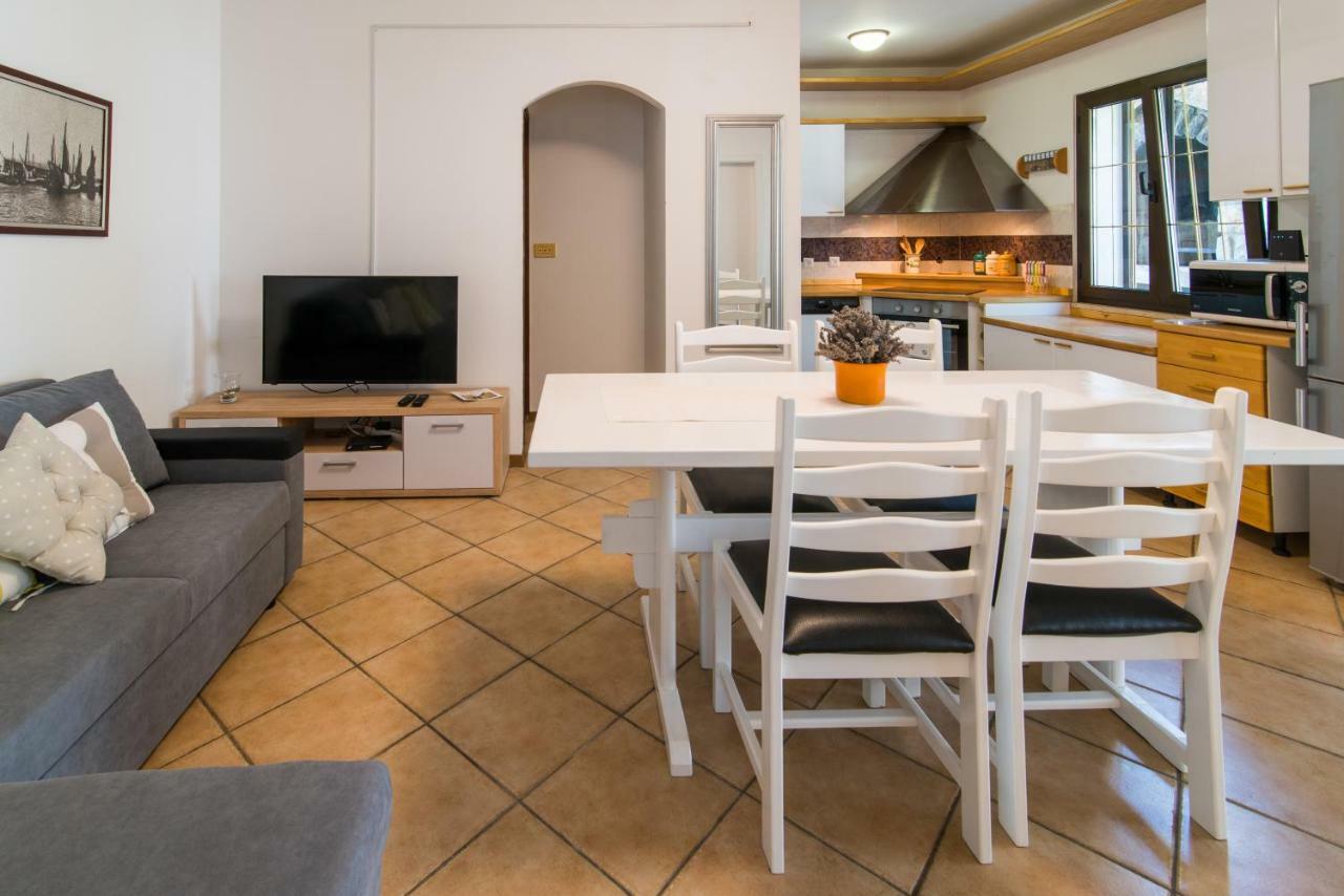 Apartman Babic Krk Town Exterior photo